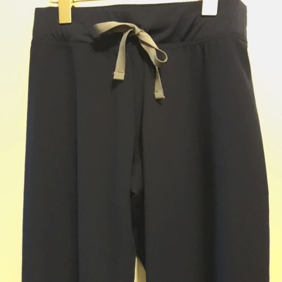 FIGS Technical Collection Stretch Women's Scrubs Pants XXSmall - Picture 5 of 11